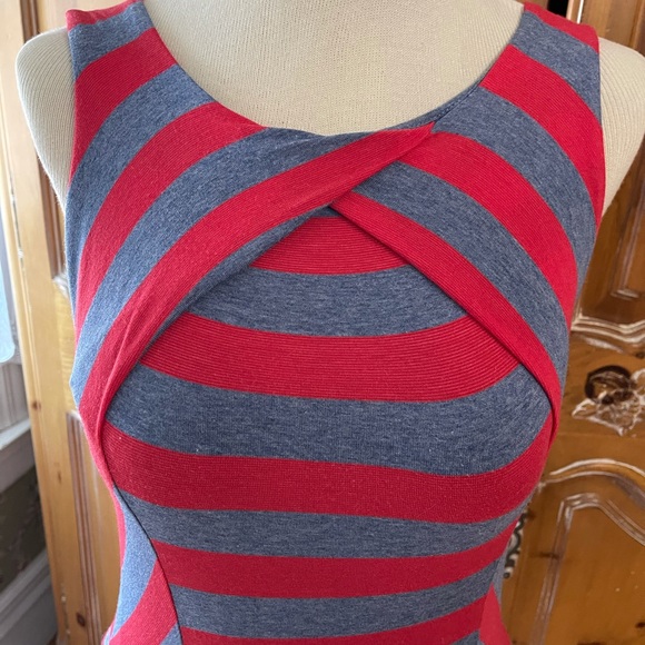 Ella Moss dress - Picture 2 of 4